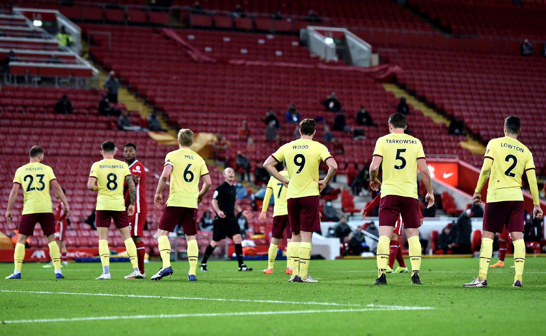 吸引更多目 吸引更多目